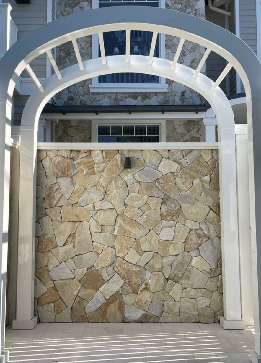 Linen natural stone on a home's front facade